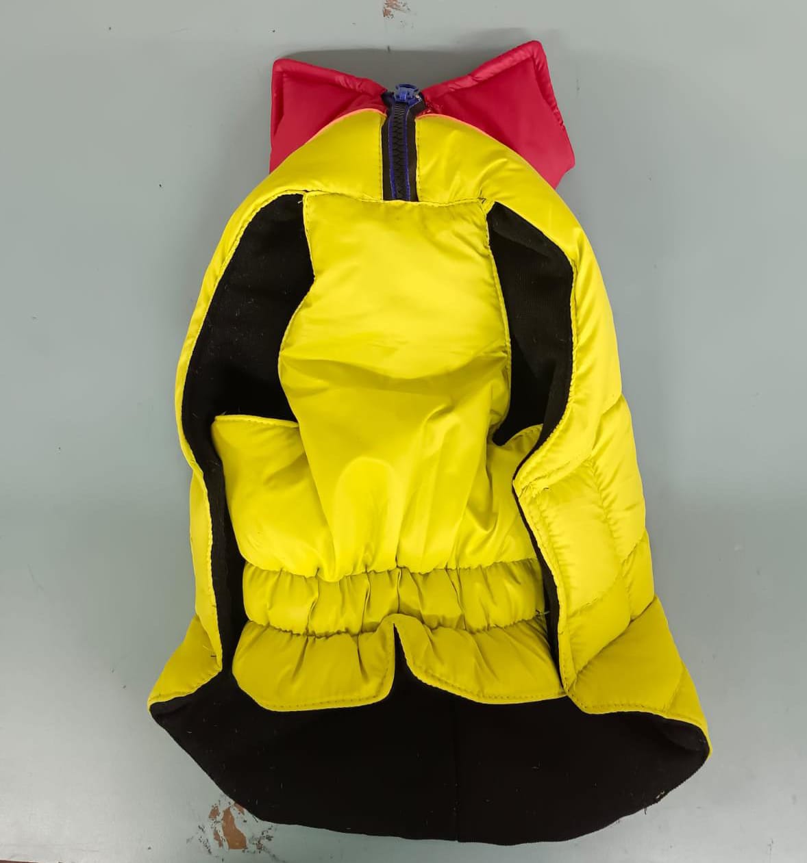 Yellow & black sporty coat